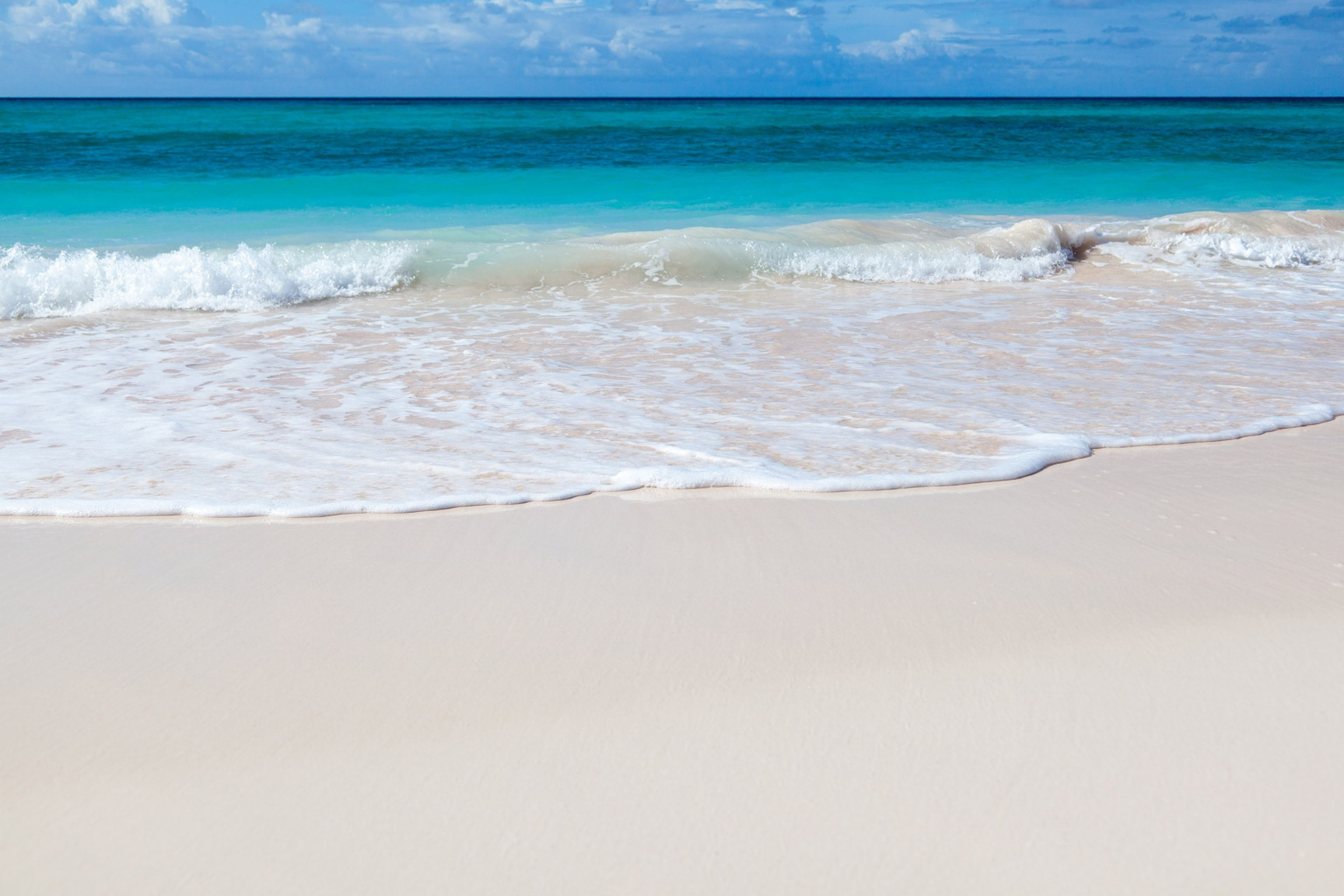 Waves at the Sea